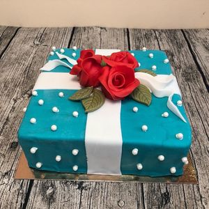 Geschenktorte Geschenktorte…